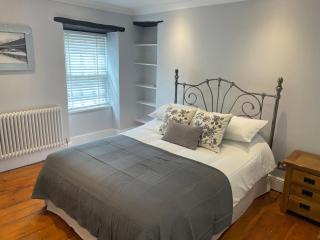 17 Eastgate - Cowbridge - 3