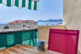 IMMOGROOM - Sea View - Balcony - 5 min from the beach - AC - Wifi - Cannes - 6