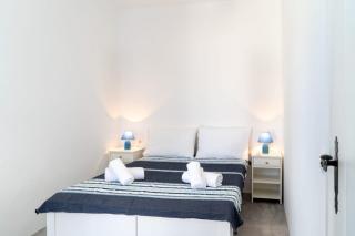 Blue Moon Apartments - 2