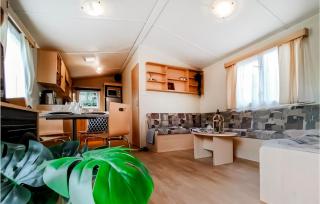2 Bedroom Lovely Home In Heinkenszand - heinkenszand - 7