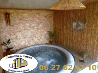 Roulotte et Jacuzzi de Rachel au Domaine du Reuze - Winnezeele - 4