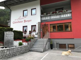 Hotel Garni Burger - 9