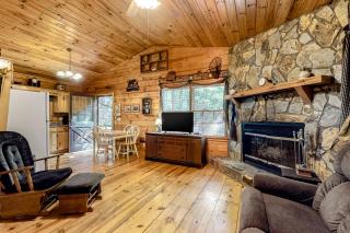 Bear Cove - Cherry Log - 7