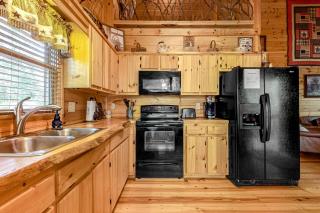 Creekside Hideaway - McCaysville - 4
