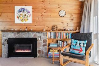 The Lake Escape - Taupo Holiday Home - 8