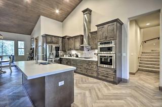 Stylish Home with Expansive Deck in Show Low! - Show Low - 3