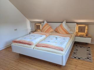 Gaestehaus Gaes - Trittenheim - 9