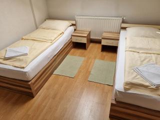 City Bridge Guest House - 3