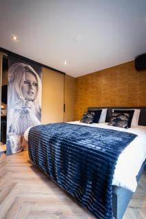 B&B Bardot - 2