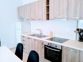Artist s Apartment - 3