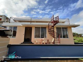 ROYAL MEADOWS IGATPURI 2BHK POOLSIDE VILLA - Igatpuri - 4