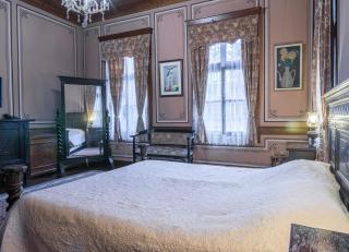 Old Legends Hotel - 6