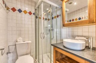 Villa Vallet- Newly renovated 2 bedroom nestled just off the main street - Chamonix-Mont-Blanc - 2