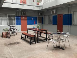 Your Choice Hotel - 8