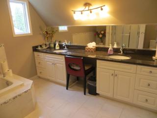 Wild Rose Bed & Breakfast - 7