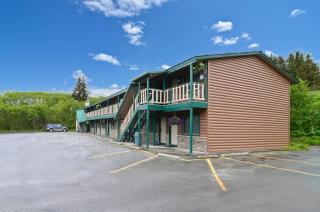 Best Western Bidarka Inn - 8