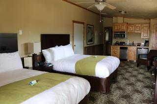Explorer Cabins at Yellowstone - 7