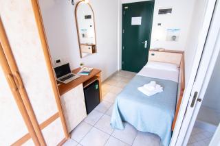 HOTEL ADRIA BEACH - Rimini - 1