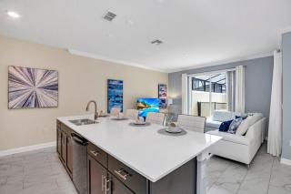 Brand New Storey Lake Resort With Water Slides townhouse - Kissimmee - 1