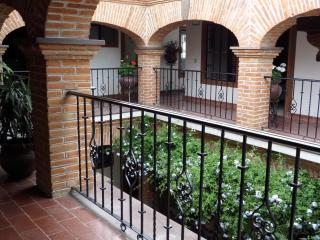 Hotel Casa de Vino - 3