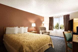 Super 8 by Wyndham North Platte - North Platte - 8