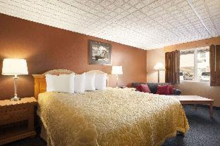 Super 8 by Wyndham North Platte - North Platte - 7