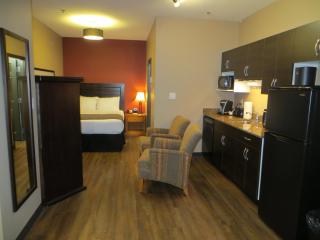 Quality Inn & Suites - Saskatoon - 4
