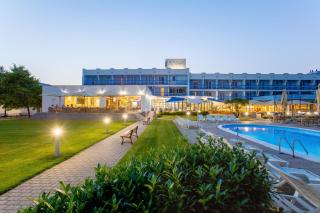 Hotel Senec Aqua Resort - Family friendly - Senec - 3