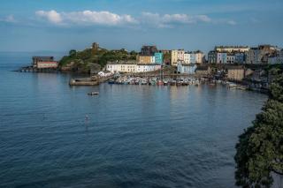 Dragons Den - 2 Bedroom Apartment - Tenby - Tenby - 0