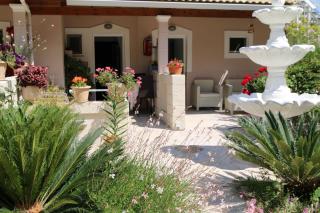 Santa Barbara Lakis Apartments - Perivolion - 2