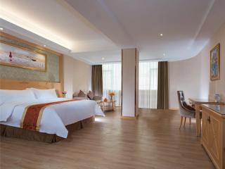 Vienna Hotel Shenzhen Fuyong Village - Fenghuangwei - 8