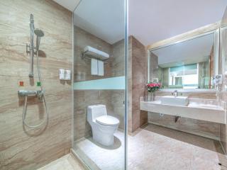Vienna International Hotel Guigang Hecheng Road - Guigang - 6
