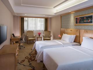 Vienna Hotel Shenzhen Nanshan Yilida - Shenzhen - 7