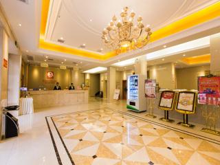 Vienna 3 Best Hotel Hubei Jingmen Huyaguan Avenue Changfa - Jingmen - 4