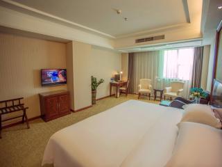 Vienna Hotel Shenzhen BaoAn Qianjin Road - 4