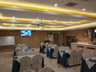 Vienna Hotel Xinjiang Yining Shanghai City - 5