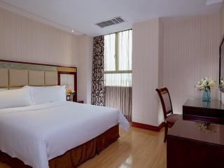 Vienna Hotel in Pinghu Square - Longgang - 4