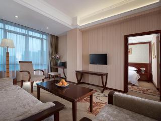 Vienna Hotel Guangzhou Shaheding Metro Station - Canton - 1