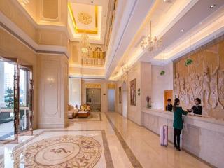 Vienna Classic Shenzhen Longhua Bus Station - 2