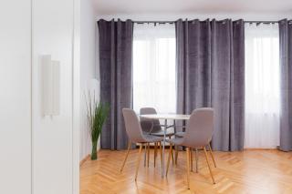 Kamienica Stanisława Augusta Warszawa by Noclegi Renters - 8