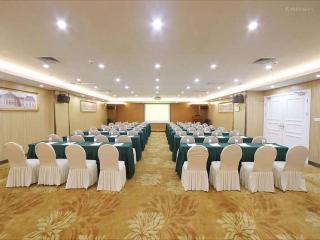 Vienna Hotel Shanwei Chengqu Xingye Road - Shanwei - 1