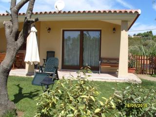 CASADELFARO con Giardino a Pittulongu 600Metri dalla Spiaggia - Olbia - 2
