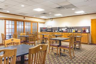 Red Roof Inn Ashtabula - Austinburg - 1