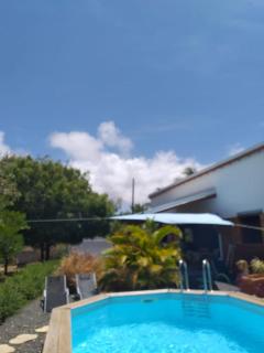 Villa charmante au Moule avec piscine - Le Moule - 1
