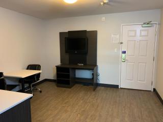 Hawthorn Extended Stay by Wyndham Hobbs - Hobbs - 3