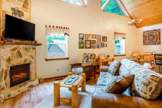Red Fox Den - Sylva - 6