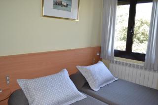 Hostal Bartis - Figueres - 8
