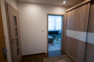MAYTEX - ubytovanie v 46m2 apartmáne s balkónom - Liptovský Mikuláš - 8