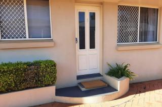 Tourist Road - 2 Bedroom Unit - East Toowoomba - Toowoomba - 5