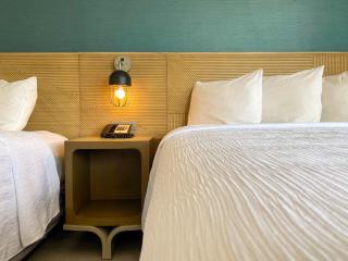 Marseilles Beachfront Hotel - Miami Beach - 3